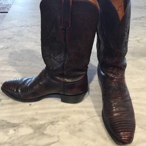 Lucchese black cherry lizard men’s boots 11.5 D